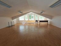 Kiadó üzlethelyiség