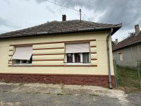 Eladó családi ház, Somogyzsitfán 16.9 M Ft, 2 szobás