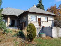 Eladó családi ház