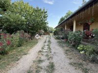 Eladó családi ház, Vecsésen 108 M Ft, 2 szobás