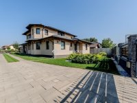 Eladó családi ház, Üllőn 299 M Ft, 6 szobás