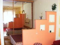 Kiadó téglalakás, albérlet, Pécsett 130 E Ft / hó, 1 szobás