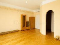 Eladó téglalakás, Győrött 67.8 M Ft, 3 szobás