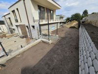 Eladó ikerház, III. kerületben 196 M Ft, 3+1 szobás