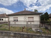 Eladó családi ház, Tápiószelén 24.3 M Ft, 3 szobás