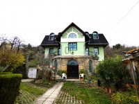 Eladó családi ház