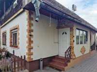 Eladó családi ház, Tökölön 92.5 M Ft, 6+1 szobás