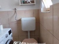 Eladó családi ház, Pápán 17.5 M Ft, 2+1 szobás