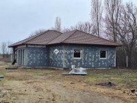 Eladó családi ház, Kiskunlacházán 87.9 M Ft, 4 szobás
