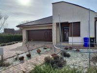 Kiadó családi ház, albérlet, Debrecenben 500 E Ft / hó