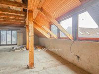 Eladó családi ház, Székesfehérvárott 140 M Ft, 7 szobás