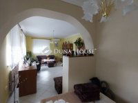 Eladó téglalakás, XVII. kerületben 105.9 M Ft, 3 szobás