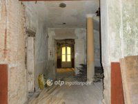 Eladó családi ház, Sásdon 500 M Ft, 10 szobás