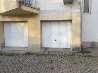 Eladó garázs, Hódmezővásárhelyen 11 M Ft