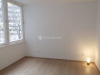 Eladó panellakás, Kecskeméten 48.5 M Ft, 2 szobás