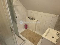 Eladó családi ház, Mohácson 74.9 M Ft, 3 szobás