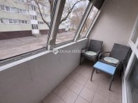 Eladó panellakás, Pécsett 58.49 M Ft, 3 szobás