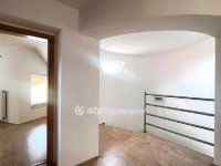 Eladó családi ház, Pécsett 379 M Ft, 5+1 szobás