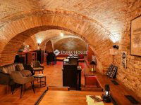 Kiadó üzlethelyiség, Szombathelyen 180 E Ft / hó