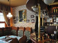 Eladó üzlethelyiség, VI. kerületben 180 M Ft