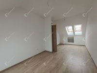 Eladó téglalakás, Sopronban 110 M Ft, 5 szobás