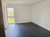 Kiadó téglalakás, albérlet, Pécsett 250 E Ft / hó, 3 szobás