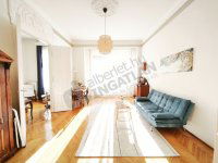 Kiadó téglalakás, albérlet, VI. kerületben, Vörösmarty utcában