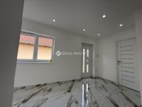Eladó családi ház, Tápiószelén 44.9 M Ft, 3 szobás