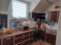 Eladó téglalakás, Szentendrén 93 M Ft, 5 szobás