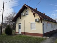 Eladó családi ház, Dávodon 49.9 M Ft, 4 szobás