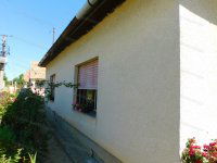 Eladó családi ház, Karádon 14.9 M Ft, 2 szobás