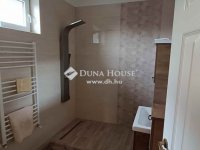 Eladó sorház, XVII. kerületben 187.5 M Ft, 11 szobás