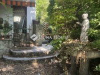 Eladó családi ház, XVIII. kerületben 199.9 M Ft, 9 szobás