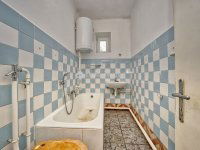 Eladó családi ház, Vecsésen 82 M Ft, 3 szobás