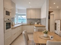 Eladó családi ház, Székesfehérvárott 89 M Ft, 4 szobás