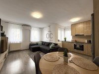 Eladó téglalakás, Debrecenben 74 M Ft, 3 szobás