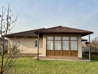 Eladó családi ház, Debrecenben 159.9 M Ft, 5 szobás