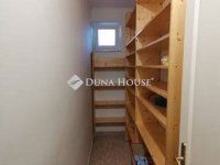Eladó családi ház, Alsónémediben 150 M Ft, 3 szobás