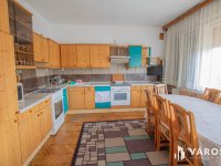 Eladó téglalakás, Zalaegerszegen 50 M Ft, 7 szobás