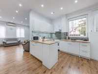 Kiadó családi ház, albérlet, XV. kerületben 650 E Ft / hó