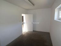 Kiadó üzlethelyiség, Zalaegerszegen 790 E Ft / hó