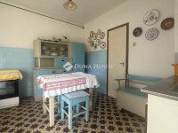 Eladó családi ház, Celldömölkön 16.9 M Ft, 2 szobás