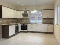 Eladó családi ház, XVI. kerületben 238 M Ft, 4 szobás