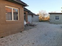 Eladó családi ház, Turán 38 M Ft, 3 szobás