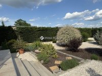 Eladó családi ház, Péterin 155 M Ft, 3 szobás