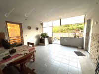 Eladó családi ház, Kókán 68.5 M Ft, 9 szobás