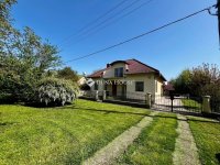 Eladó családi ház, Bólyban 99 M Ft, 5 szobás