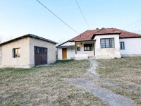 Eladó családi ház, Kondón 18 M Ft, 1 szobás