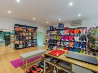 Eladó üzlethelyiség, V. kerületben 385 M Ft, 2 szobás