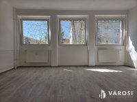 Eladó panellakás, Salgótarjánban 16.8 M Ft, 1 szobás